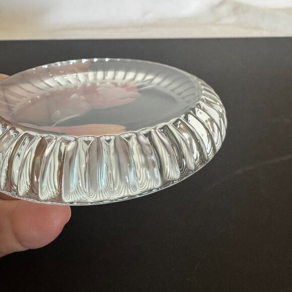 Etched Floral Clear Glass Trim Rim Paperweight Coaster Office Desk Home Decor - Picture 4 of 12